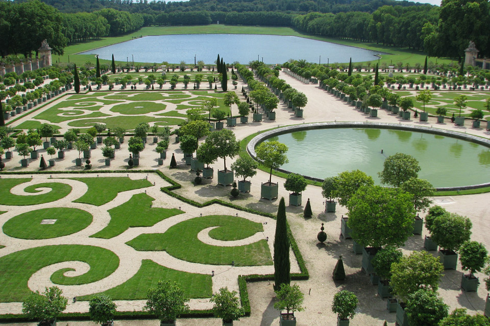 Versailles